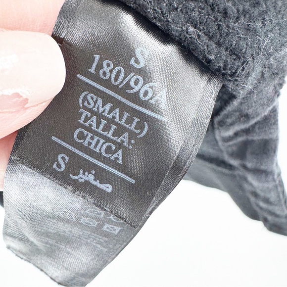 ✅ ALL SAINTS BLACK ASYMMETRICAL CREW NECK LONG SLEEVE SWEATSHIRT SIZE SMALL - Picture 5 of 9